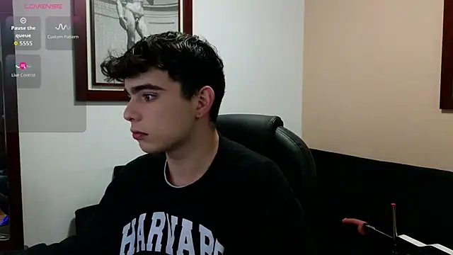 lukeboyce33 online show from April 2026 03:12:01 AM