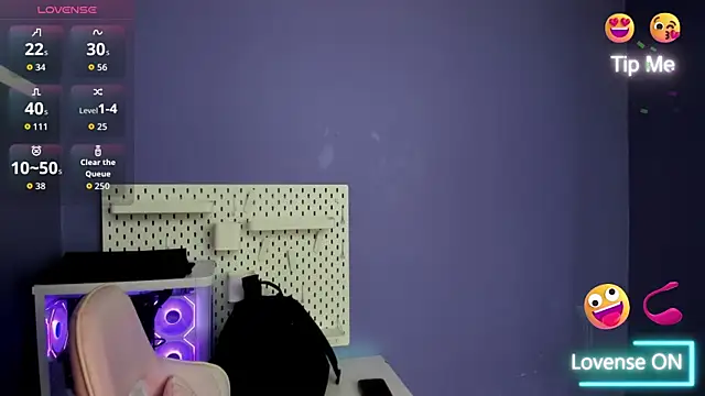 Snapshot of Alice_26_ chatting on November 2025 03:23:01 PM Alice 26 online show from November 2025 03:23:01 PM