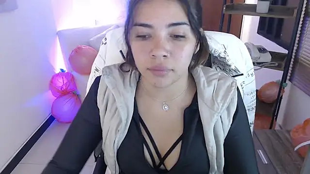 Snapshot of dangel_noir6 chatting on November 2025 10:59:02 AM dangel noir6 online show from November 2025 10:59:02 AM