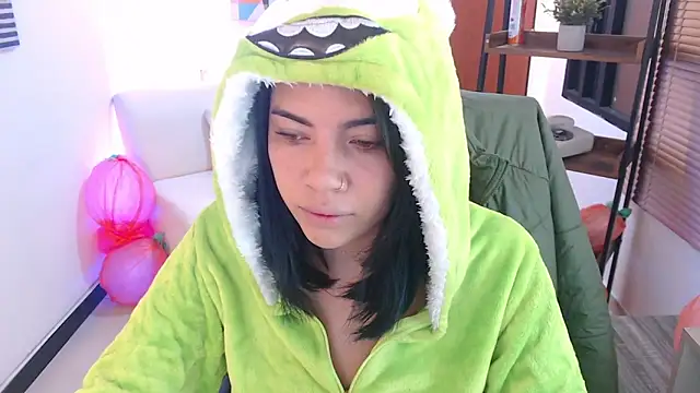 Snapshot of dangel_noir6 chatting on November 2025 11:07:01 AM dangel noir6 online show from November 2025 11:07:01 AM