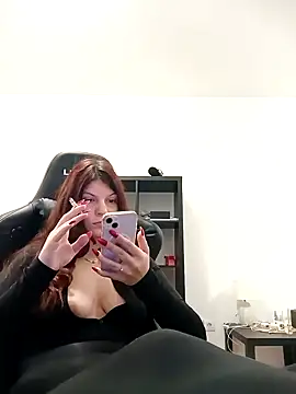 Snapshot of MeCherryy chatting on November 2025 01:04:02 PM MeCherryy online show from November 2025 01:04:02 PM