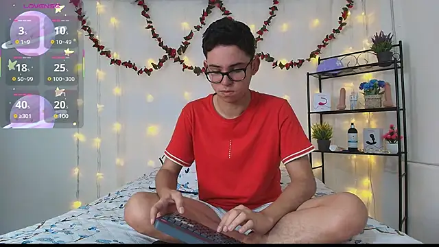 Snapshot of Danny-Swift13 chatting on March 2025 12:28:01 PM Danny-Swift13 online show from March 2025 12:28:01 PM