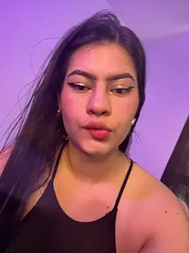 Saanvi21 online show from March 2025 02:23:01 PM