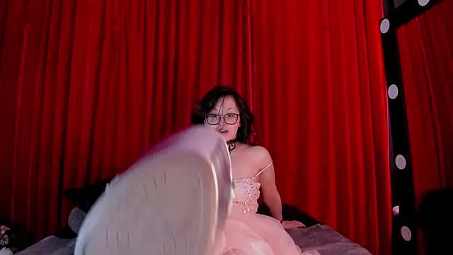 AngelinaBlanc  online show from April 2026 11:32:01 AM