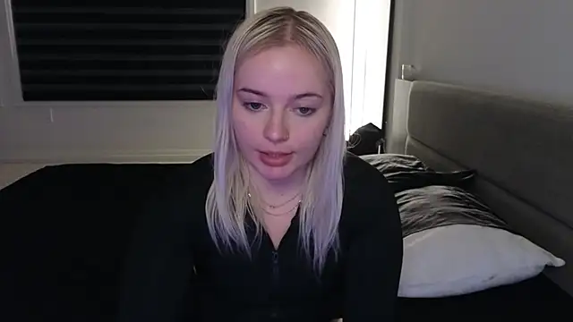 margot robbie7 online show from November 2025 11:15:01 PM