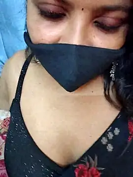 Tamil hot whiskey girl online show from March 2025 07:27:01 PM
