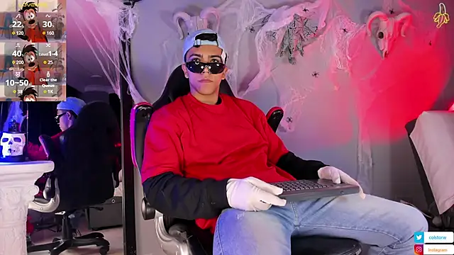 Snapshot of Colstorw_ chatting on October 2025 10:34:02 AM Colstorw online show from October 2025 10:34:02 AM