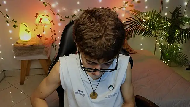 Matty Sparkk online show from April 2026 01:01:01 PM