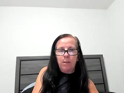 Snapshot of peachgoddess chatting on September 2025 02:33:01 AM peachgoddess online show from September 2025 02:33:01 AM