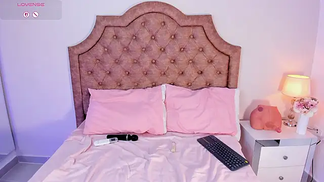 Mandyy1  online show from February 2026 06:22:01 AM