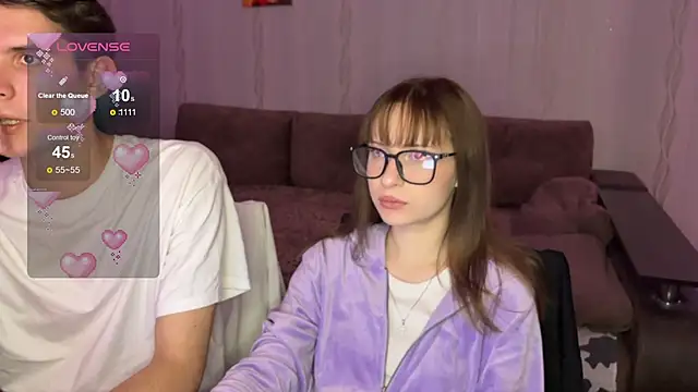 Romanhavesweetydick777 online show from November 2025 04:38:02 PM