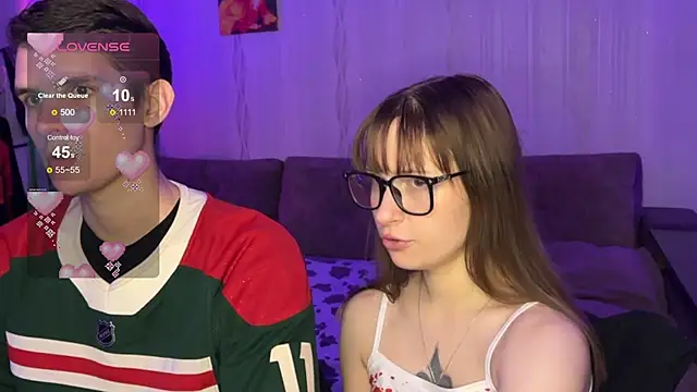 Romanhavesweetydick777 online show from November 2025 07:24:02 PM