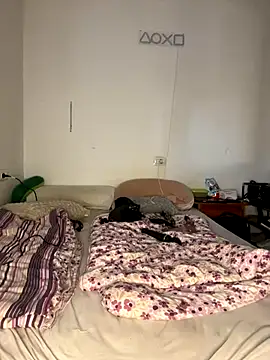 DarkVelvet online show from November 2025 04:29:01 PM