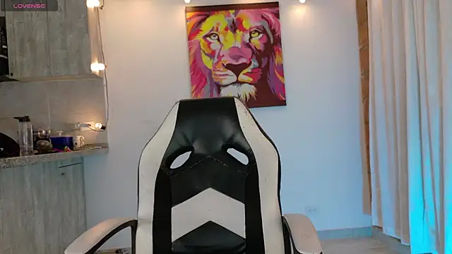 Ryannblue07 online show from December 2025 11:02:01 PM