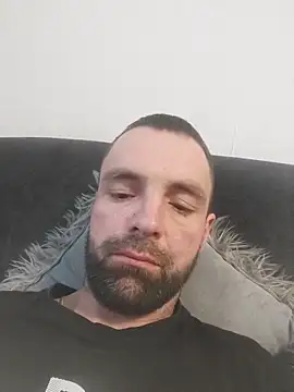 Snapshot of MaksDzubaV chatting on September 2025 11:46:02 AM MaksDzubaV online show from September 2025 11:46:02 AM