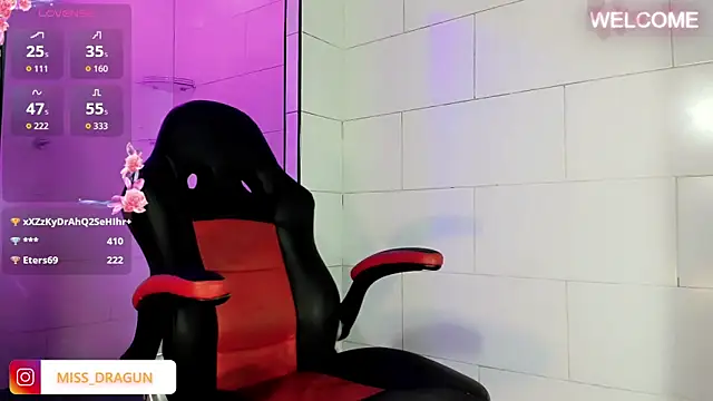 Dayana Dias online show from October 2025 11:09:02 AM