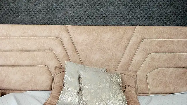 Snapshot of alice_foxred chatting on March 2025 03:40:01 PM alice foxred online show from March 2025 03:40:01 PM