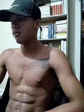 Snapshot of Aronbbc chatting on March 2025 05:24:02 AM Aronbbc online show from March 2025 05:24:02 AM