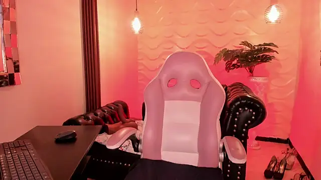 loress ass mature online show from December 2025 11:37:01 AM