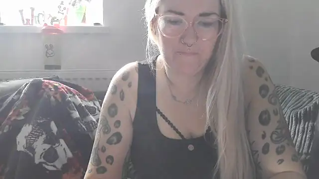 Sizzling Indie36 online show from October 2025 12:16:01 PM