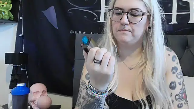 Sizzling Indie36 online show from November 2025 03:47:02 PM