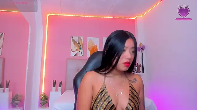 Molly h0t online show from November 2025 12:29:02 PM