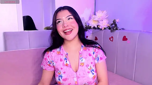 Snapshot of Zamantta chatting on November 2025 05:06:01 AM Zamantta online show from November 2025 05:06:01 AM