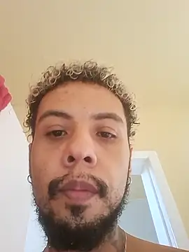 Fernandobs  online show from March 2025 07:05:01 PM