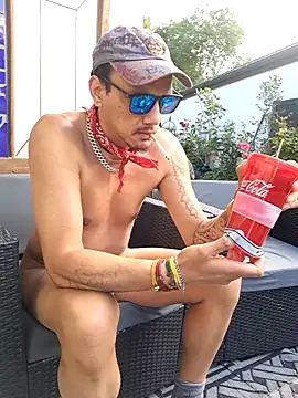 TAIZ69WORLD online show from December 2025 06:22:01 AM