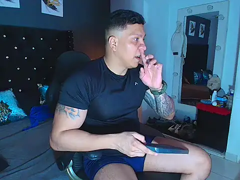 ethan dalton  online show from October 2025 02:52:01 AM