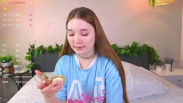 ConstanceHelms online show from November 2025 05:07:02 AM