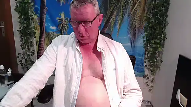 JamesBauer online show from December 2025 04:32:01 AM