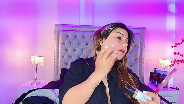 Lia adamsss online show from September 2025 03:21:02 AM