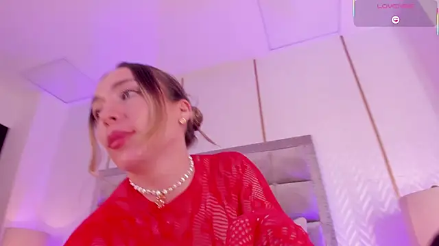 Snapshot of laurencarter1 chatting on November 2025 10:45:02 PM laurencarter1 online show from November 2025 10:45:02 PM