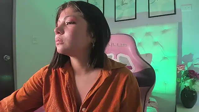 abby roux online show from November 2025 03:28:01 AM