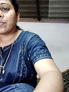 JENNIFERtamil online show from December 2025 07:39:01 AM