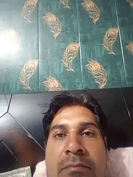 johnny8731 online show from June 2026 06:50:01 PM