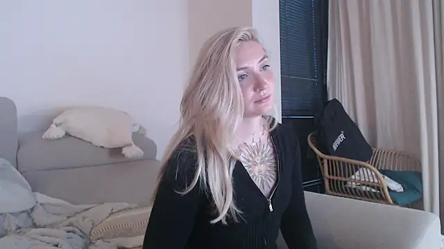 tattoobbgirl online show from October 2025 05:19:02 PM