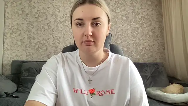 Snapshot of JudeValenti chatting on November 2025 06:25:02 AM JudeValenti online show from November 2025 06:25:02 AM