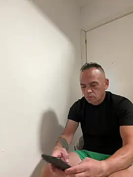 mateocali25 online show from June 2026 09:14:02 PM