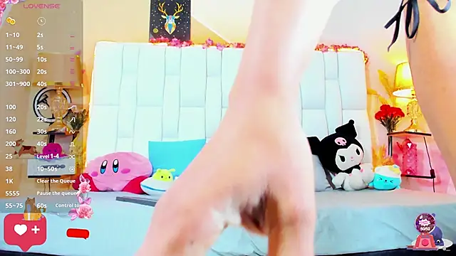 cherryboom23 online show from December 2025 07:32:01 PM