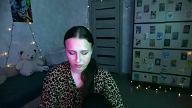 BarbiePieer online show from November 2025 01:22:01 PM