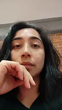 Elowyn online show from June 2026 10:16:02 PM