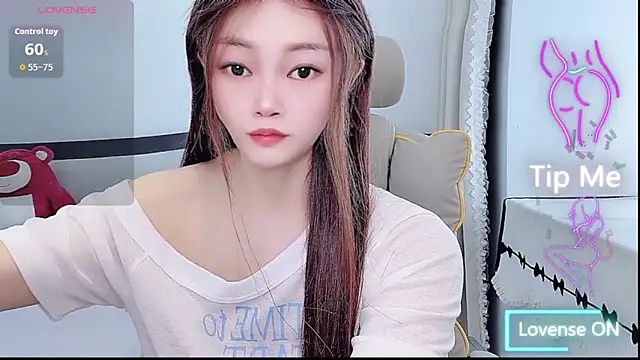Snapshot of susu66888 chatting on May 2026 04:21:02 AM susu66888 online show from May 2026 04:21:02 AM