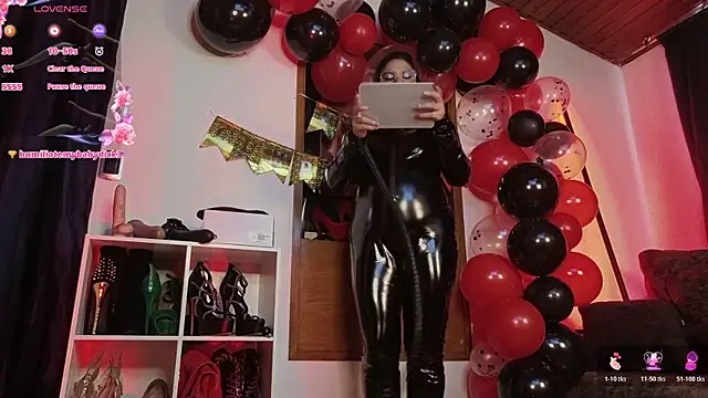  LuanaDabbraccio online show from April 2026 01:50:02 PM