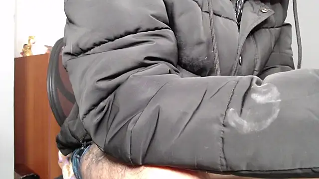 Snapshot of bigdick_monster1 chatting on September 2025 10:15:01 AM bigdick monster1 online show from September 2025 10:15:01 AM