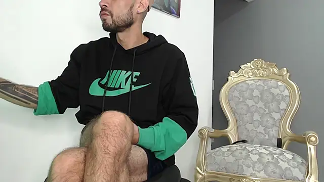 Snapshot of bigdick_monster1 chatting on November 2025 11:45:01 AM bigdick monster1 online show from November 2025 11:45:01 AM