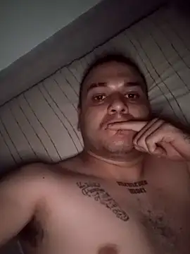 Snapshot of calfran chatting on November 2025 07:19:01 AM calfran online show from November 2025 07:19:01 AM