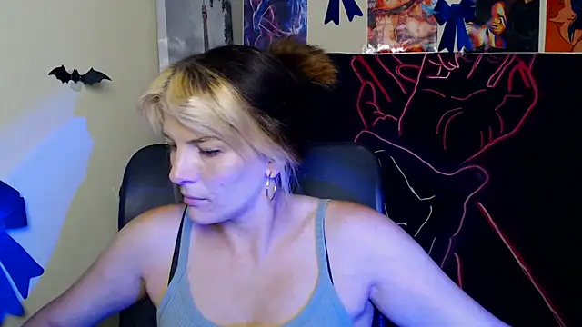 Snapshot of VanessaRey_ chatting on July 2026 06:53:01 AM VanessaRey online show from July 2026 06:53:01 AM