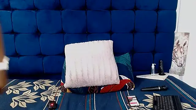 AriesCake online show from March 2026 02:53:02 PM